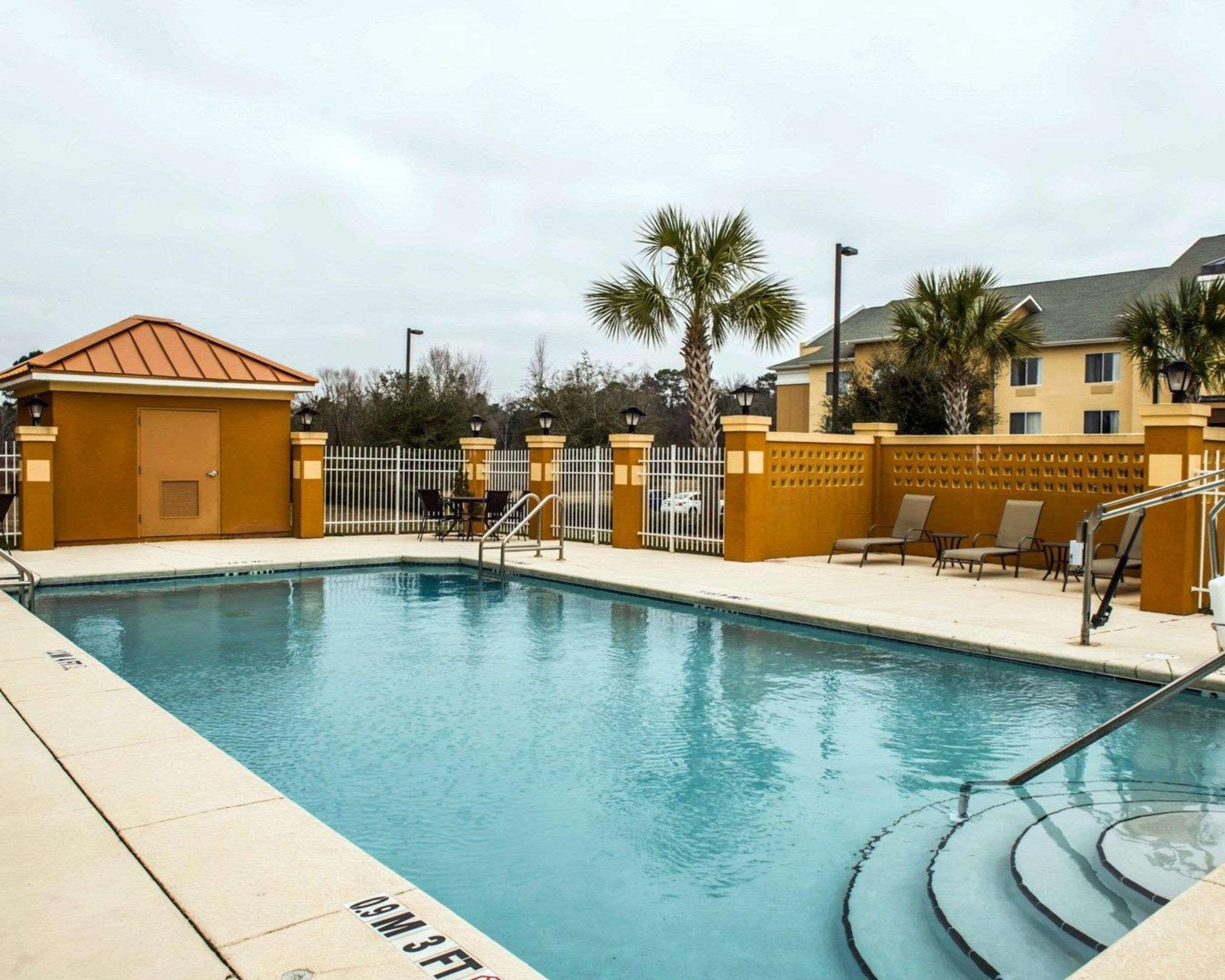 Comfort Inn & Suites Marianna I-10 Buitenkant foto